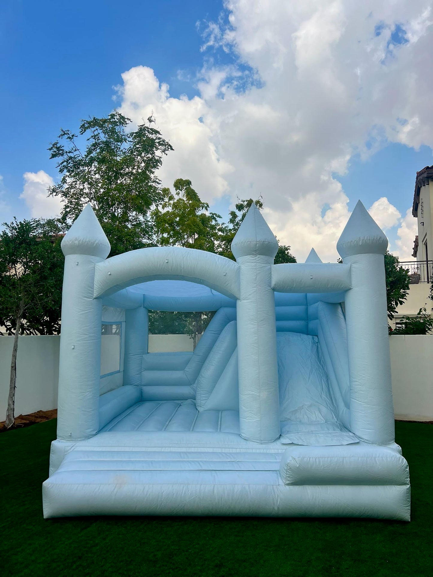 Bouncy Castle with Slide 4m