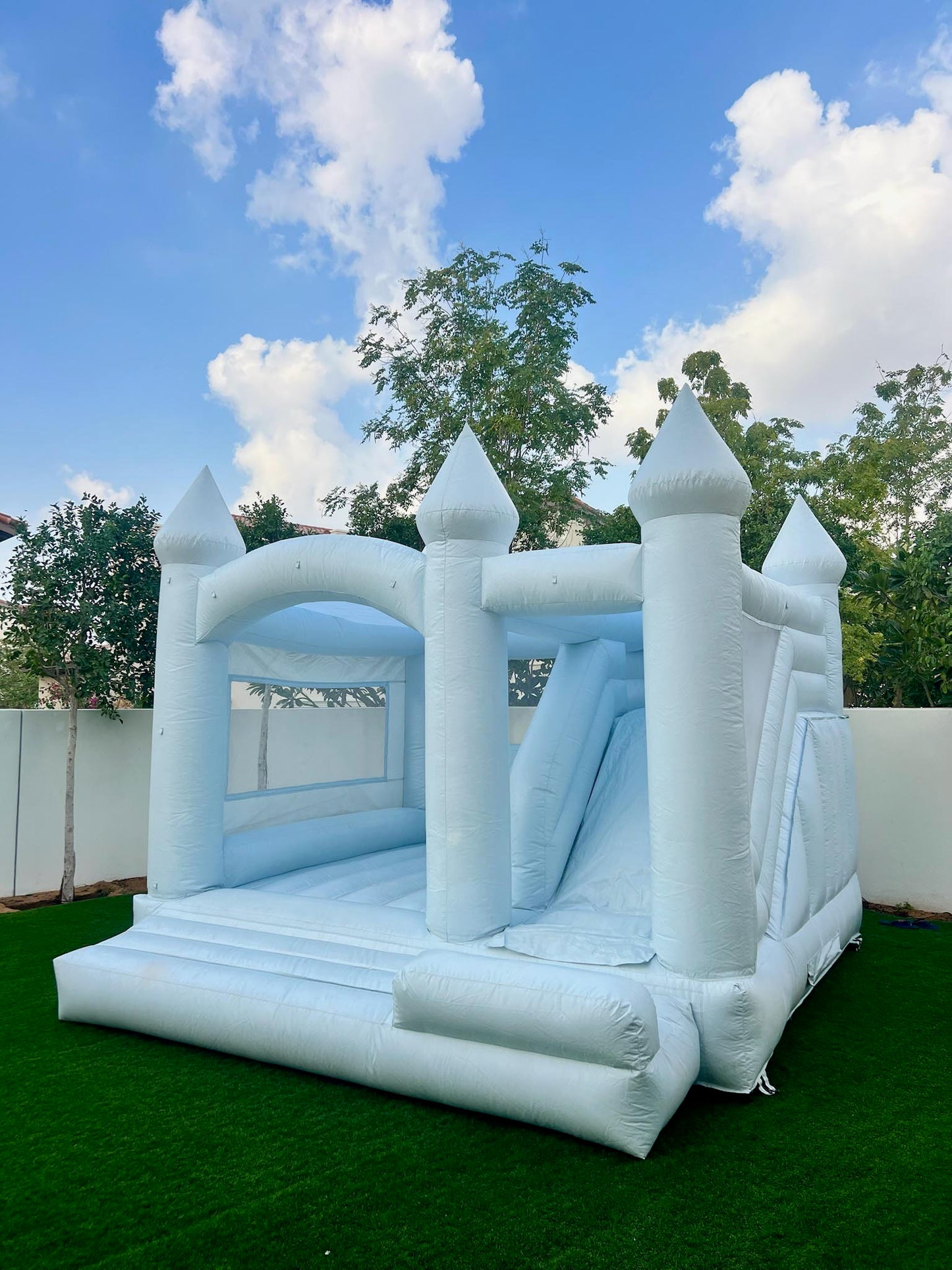 Bouncy Castle with Slide 4m
