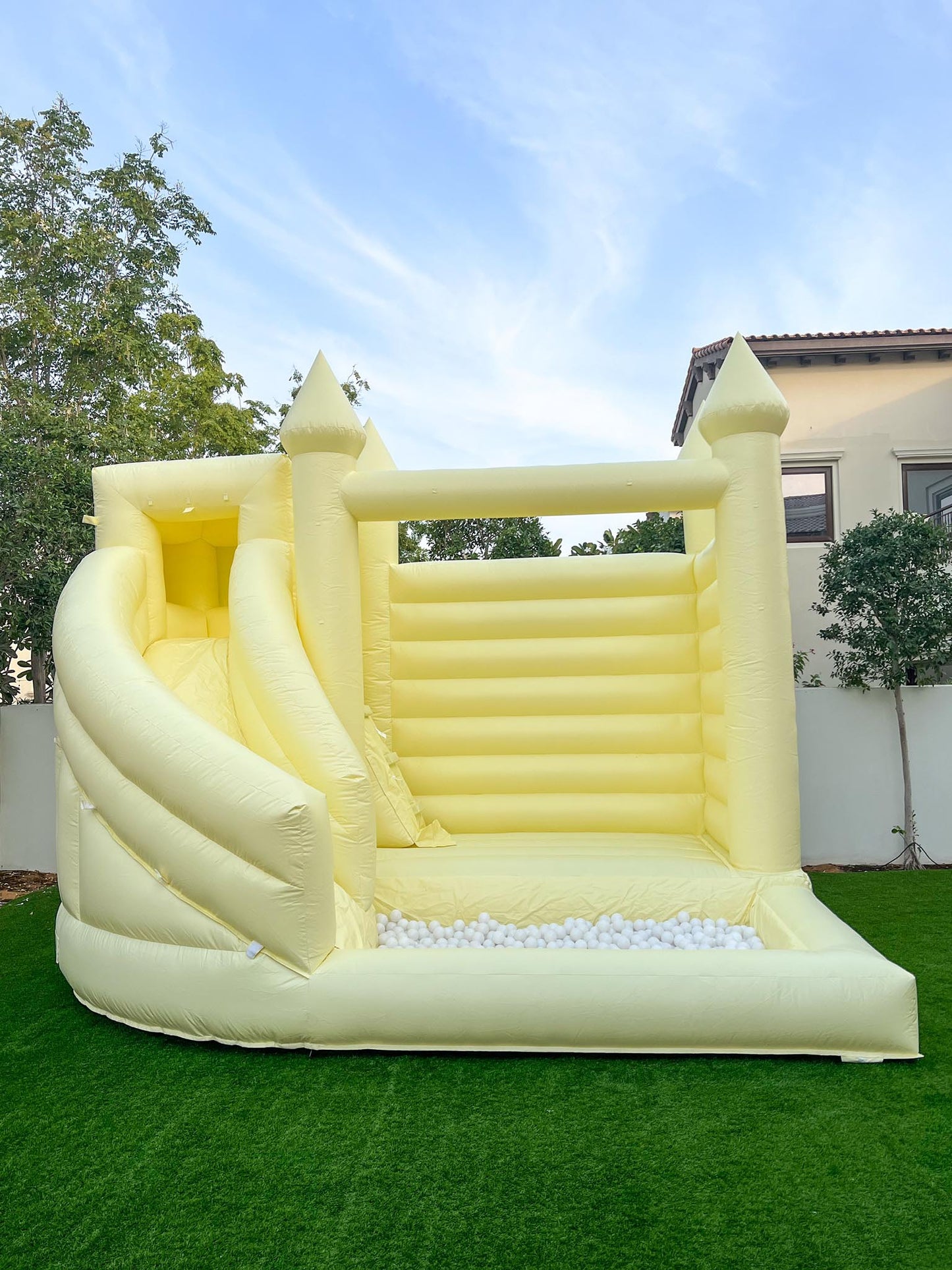 5m Bouncy Slide Castle with Ballpit