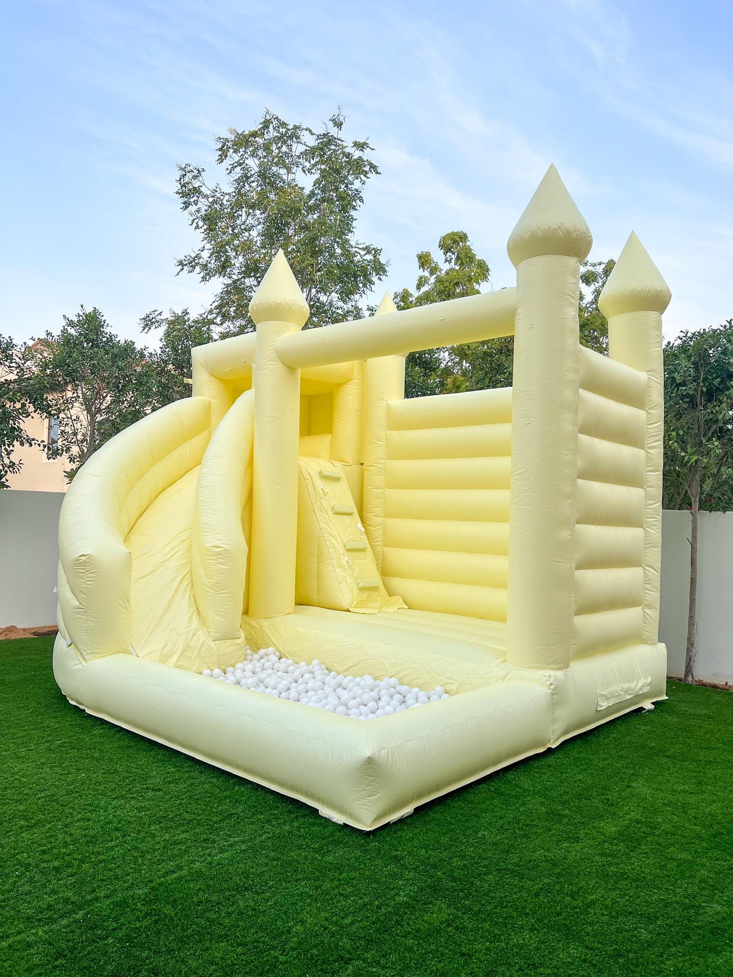 5m Bouncy Slide Castle with Ballpit